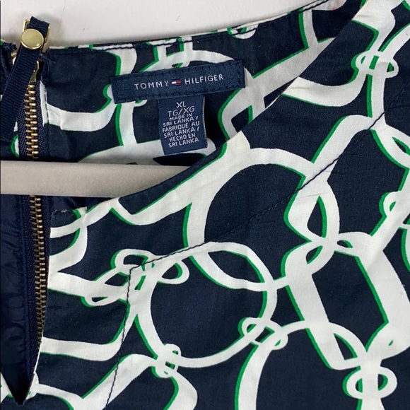 Beautiful Tommy Hilfiger 👗 Size XL - Picture 5 of 8